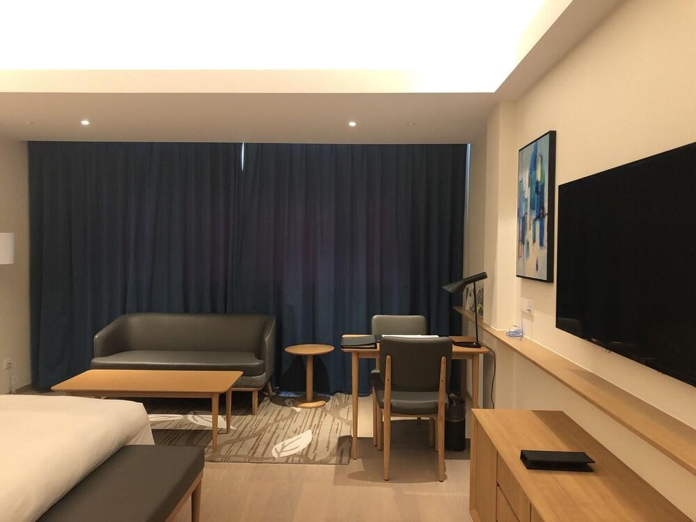 Holiday Inn Shanghai Hongqiao Central, An Ihg Hotel 외부 사진